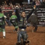 Peão de MS vence final em Barretos e fatura tríplice coroa