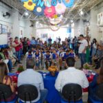 Vereadores acompanham ordem de serviço para asfalto e entrega de kits escolares em Três Lagoas