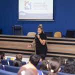 Procuradoria recebe estudantes para palestra de combate à violência contra as mulheres