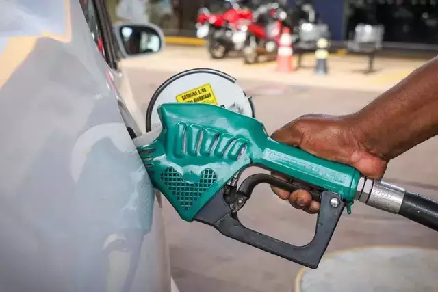 Subsídio de R$ 0,44 por litro da gasolina pode não chegar ao bolso do consumidor de MS, alerta setor