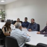 Prefeitura se reúne com Promotor de Justiça para buscar soluções para crise dos ceramistas de Brasilândia