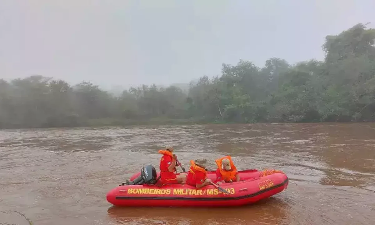 0EBC0A95-1D30-4C83-8BBE-C44F06FFA95E