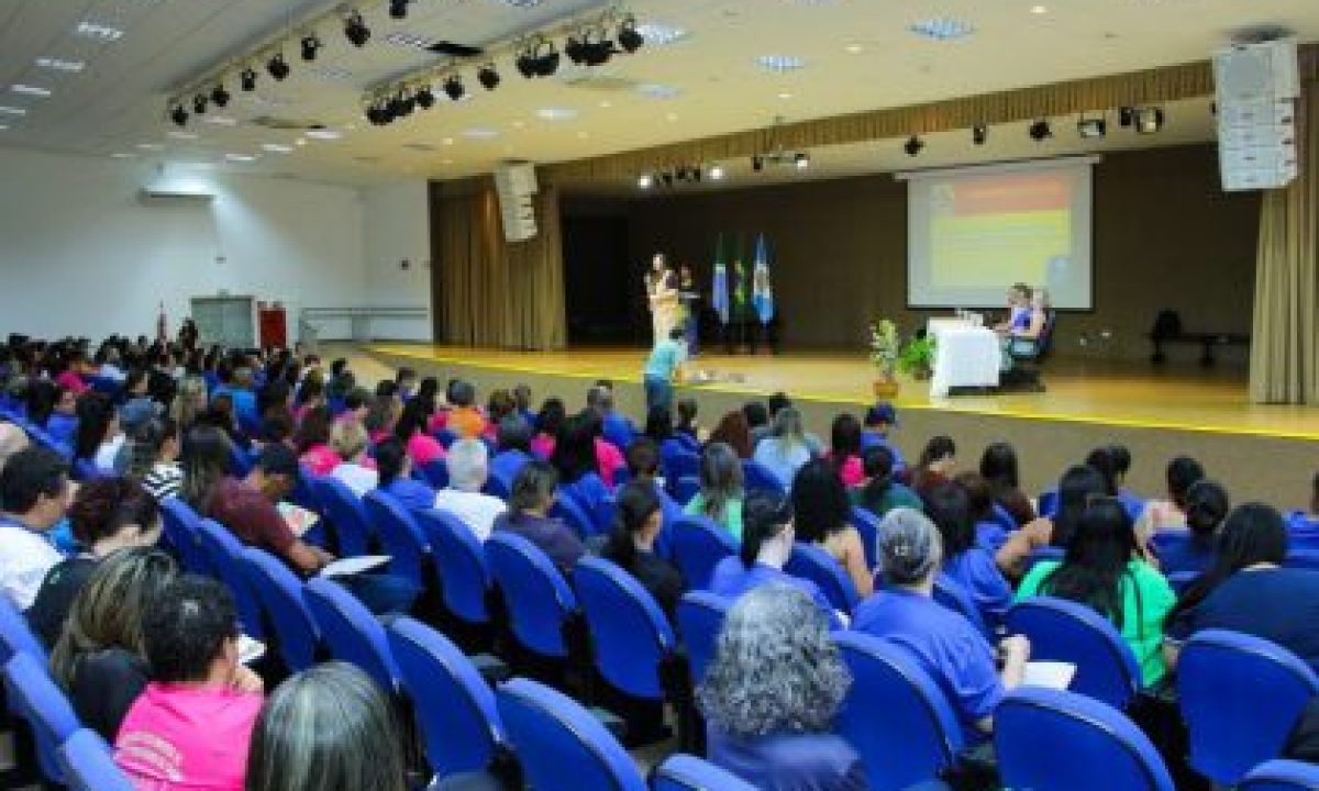 1o-SEMINARIO-AGENTES-DE-SAUDE-12-11-15-scaled-420x280_c