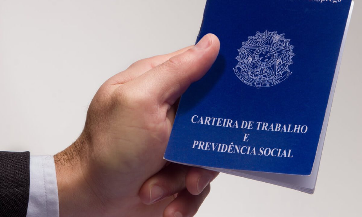 227077-esclareca-suas-duvidas-sobre-carteira-de-trabalho-para-imigrantes-1