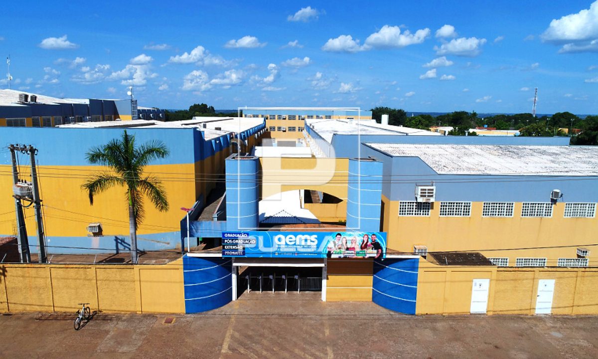 Vista de drone da AEMS - Faculdades Integradas de Três Lagoas Local: Três Lagoas - MS Data: 03/2018 Codigo:  22CD398 Autor: Cesar Diniz