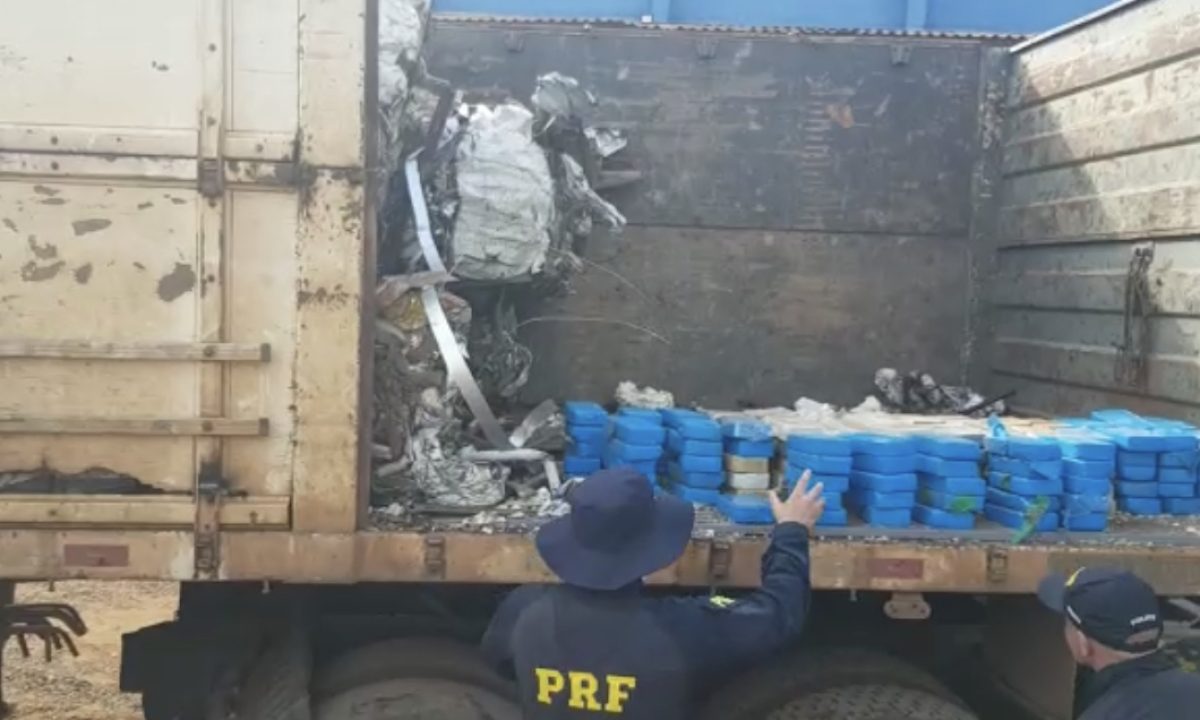 2D4C3AFDF188463FA3D210BD2011A9D7