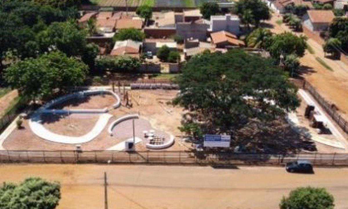 2E465CA4-D36F-4941-B2E8-FFF652B2FB07