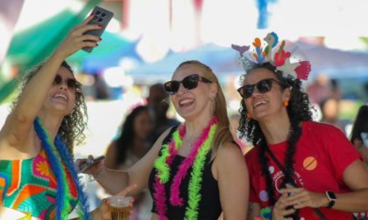 323A0441-scaled-420x280_c