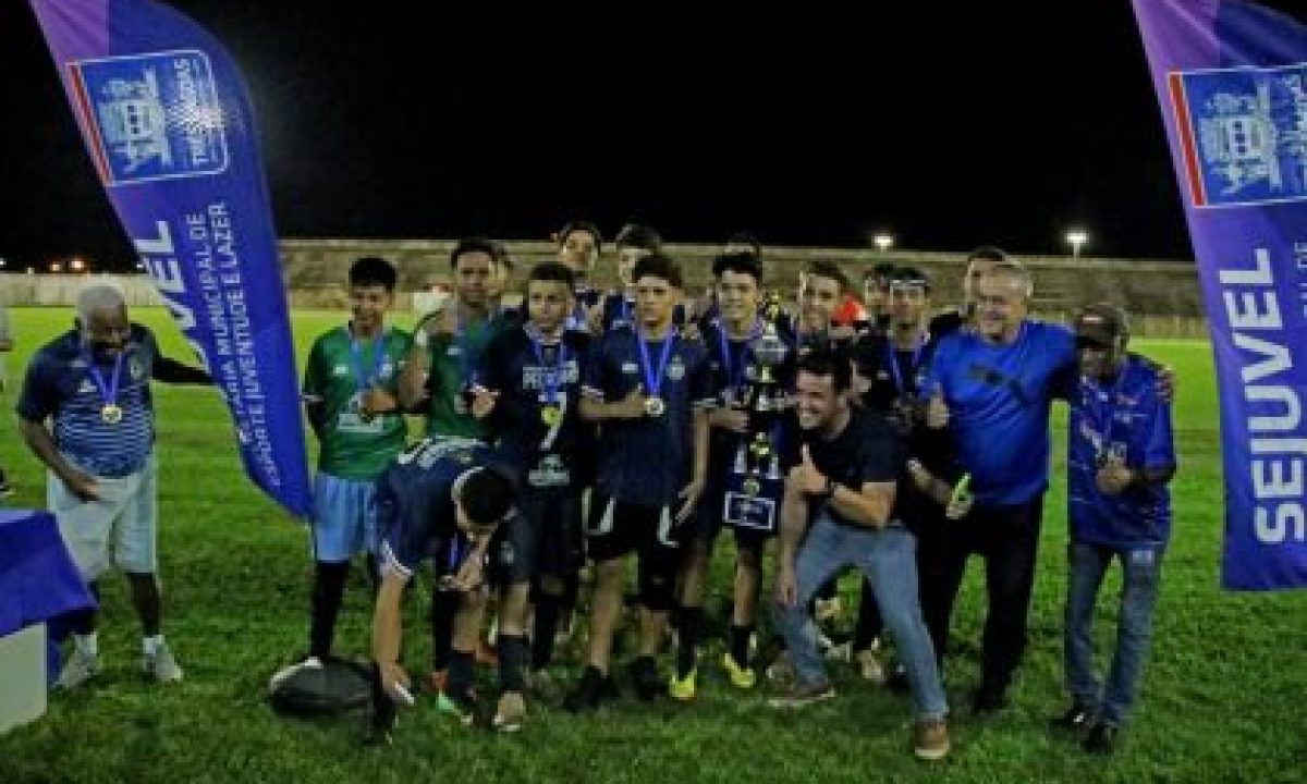 323A0523-1-scaled-420x280_c