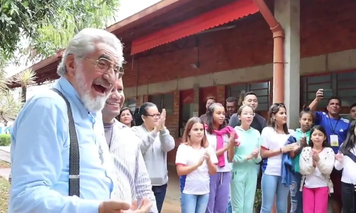 425536e4-27b7-4c33-beac-127ddf0e2cb9