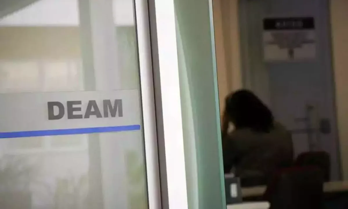 4bcb3f02bd858e59b70f179c6ae7aad12d716bb5