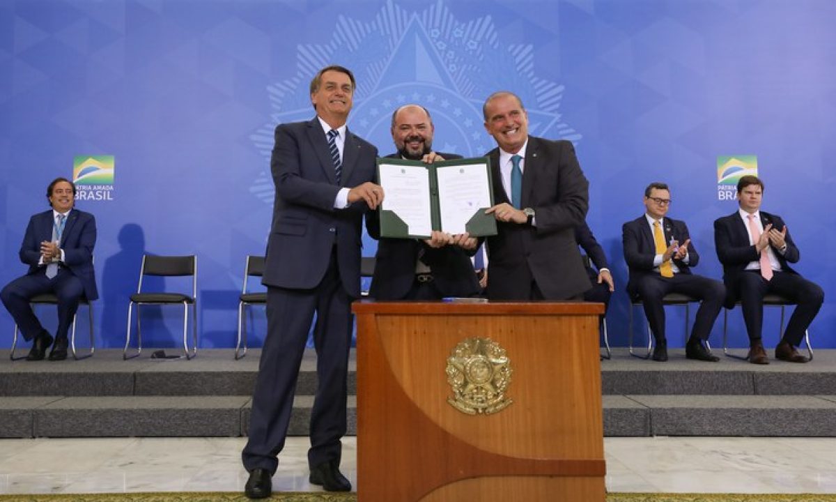 53d6773b-a0be-4cda-a677-844078af49bd