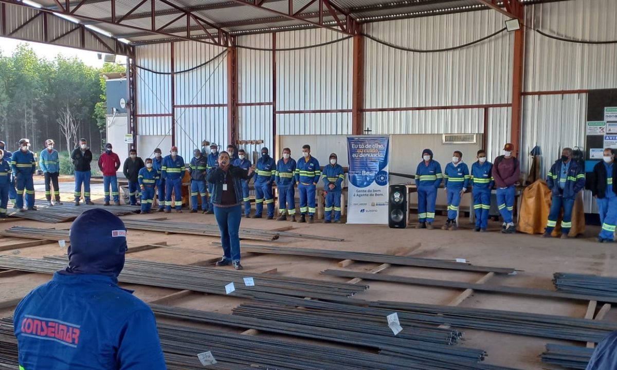 5FC5D982-199E-4D8B-B927-EB6E070FAFB5