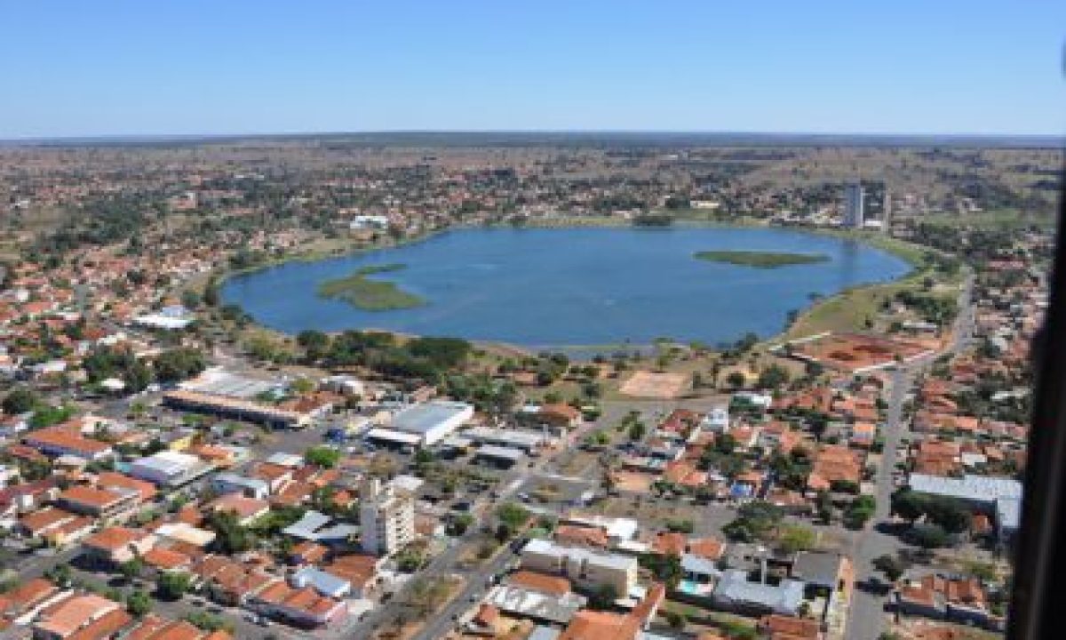 63067-imagem-aerea-da-cidade-de-tres-lagoas-1-420x280_c