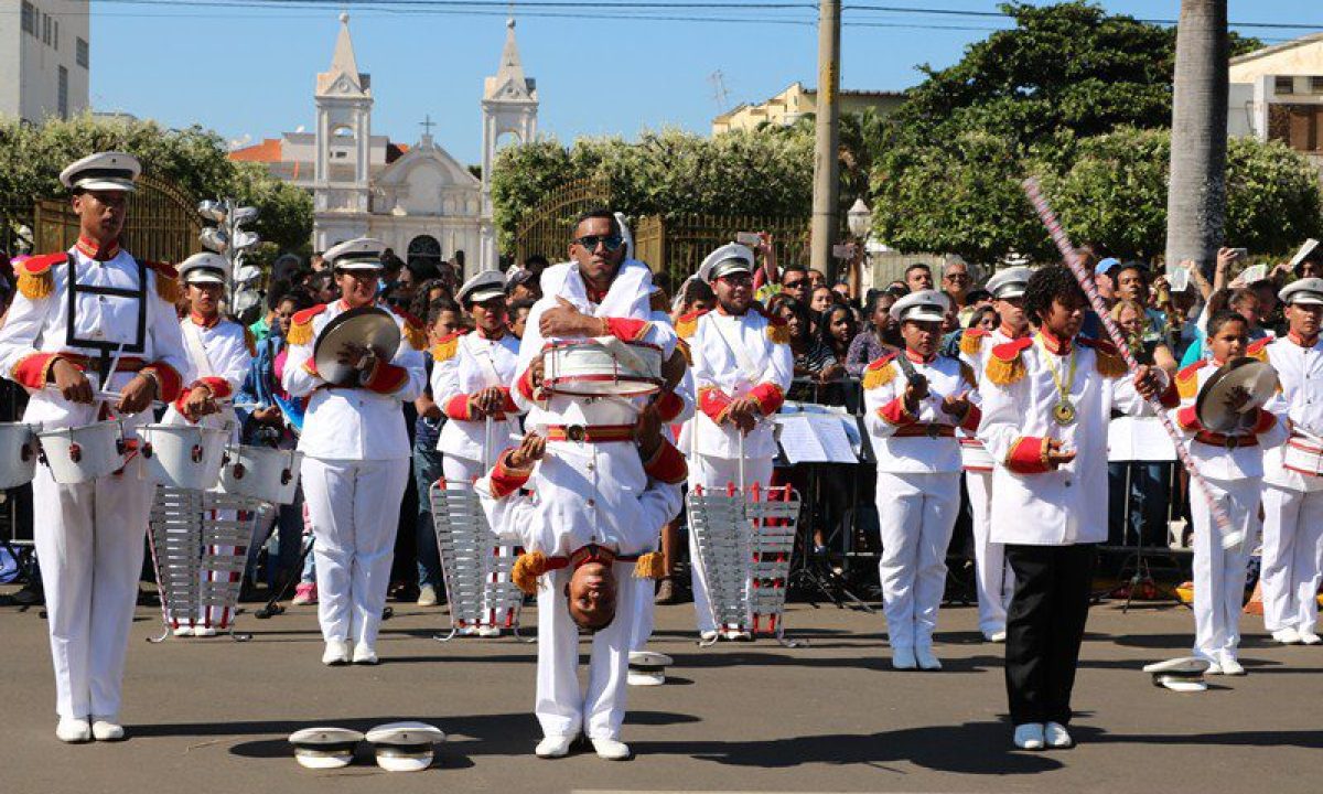 68666-apresentacao-da-banda-spartan-no-aniversario-de-tres-lagoas