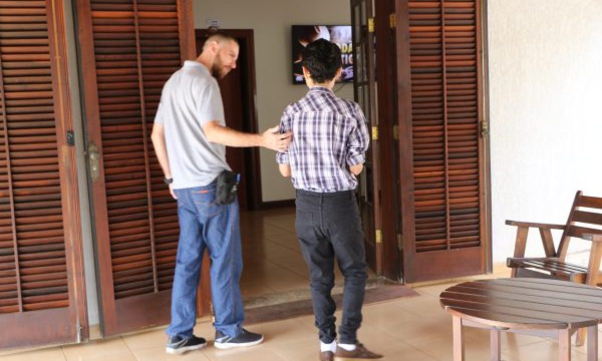 77673F6B-3A38-4D99-BD99-1801495A86B5