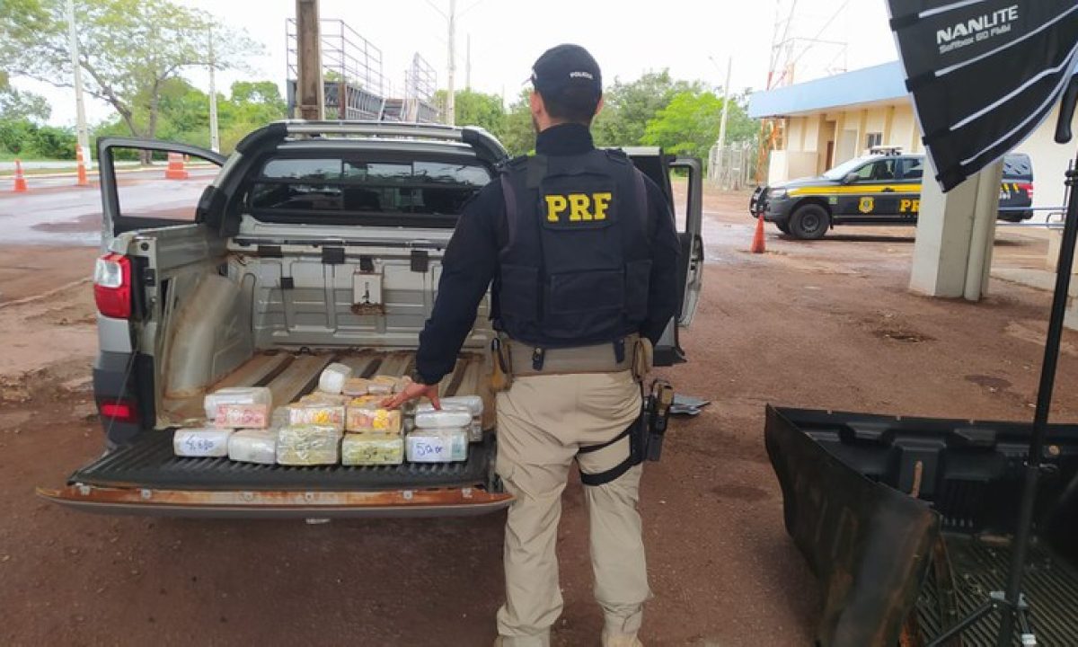 7e8b8b63-a869-47f7-8dbf-b949419a88c9