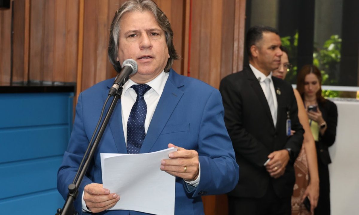 7f57ba56-4d4d-42e3-bc04-7769f74d19f7