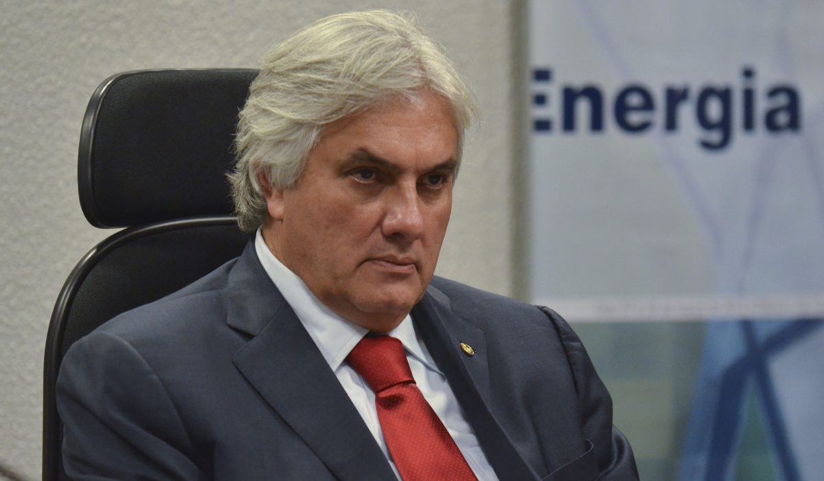 Brasília - Senador Delcídio do Amaral coordena o 1º Fórum Nacional de Infraestrutura. Em debate, transporte, energia elétrica, combustíveis, mineração, telecomunicações, saneamento, entre outros(José Cruz/Agência Brasil)