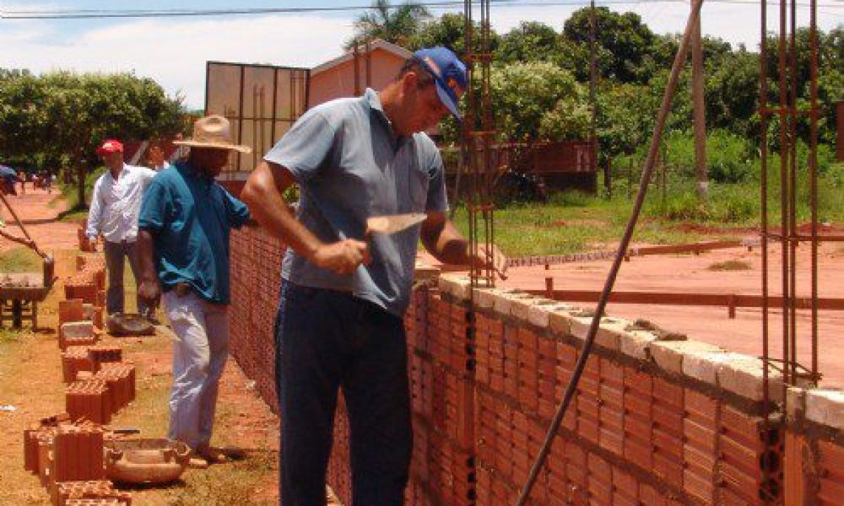 910-obras-lancadas-pela-prefeitura-empregam-cerca-de-300-pessoas