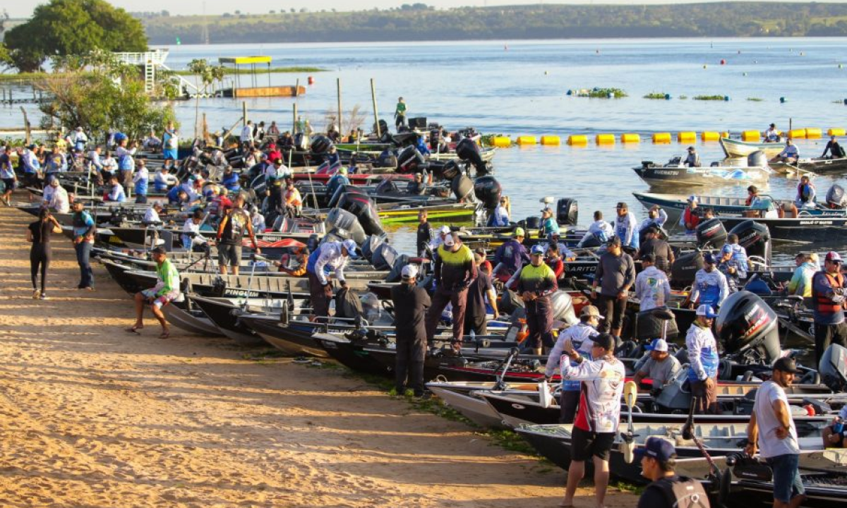 9e7850ae-b037-43f1-aae5-f8aca636209c