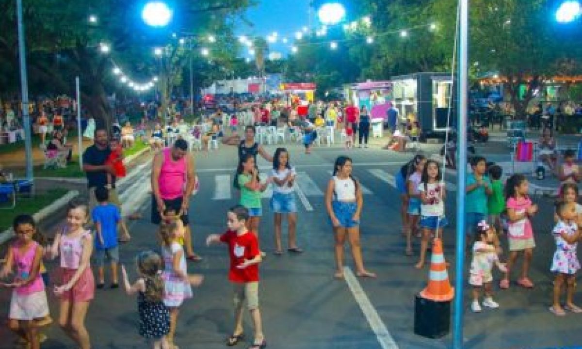 A-RUA-E-NOSSA-15-03-26-136-scaled-420x280_c