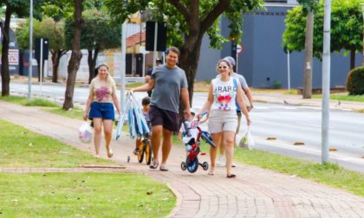 A-RUA-NOSSA-30-03-14-scaled-420x280_c