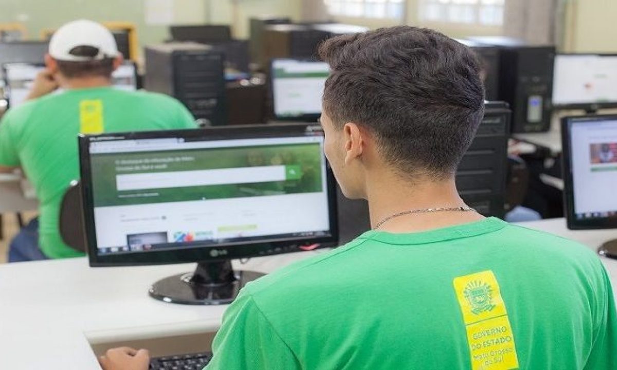 Alunos-REE-730x425-730x425-2