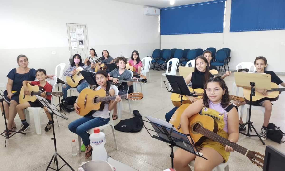 Aulas-de-Nucleo-de-Musica-3
