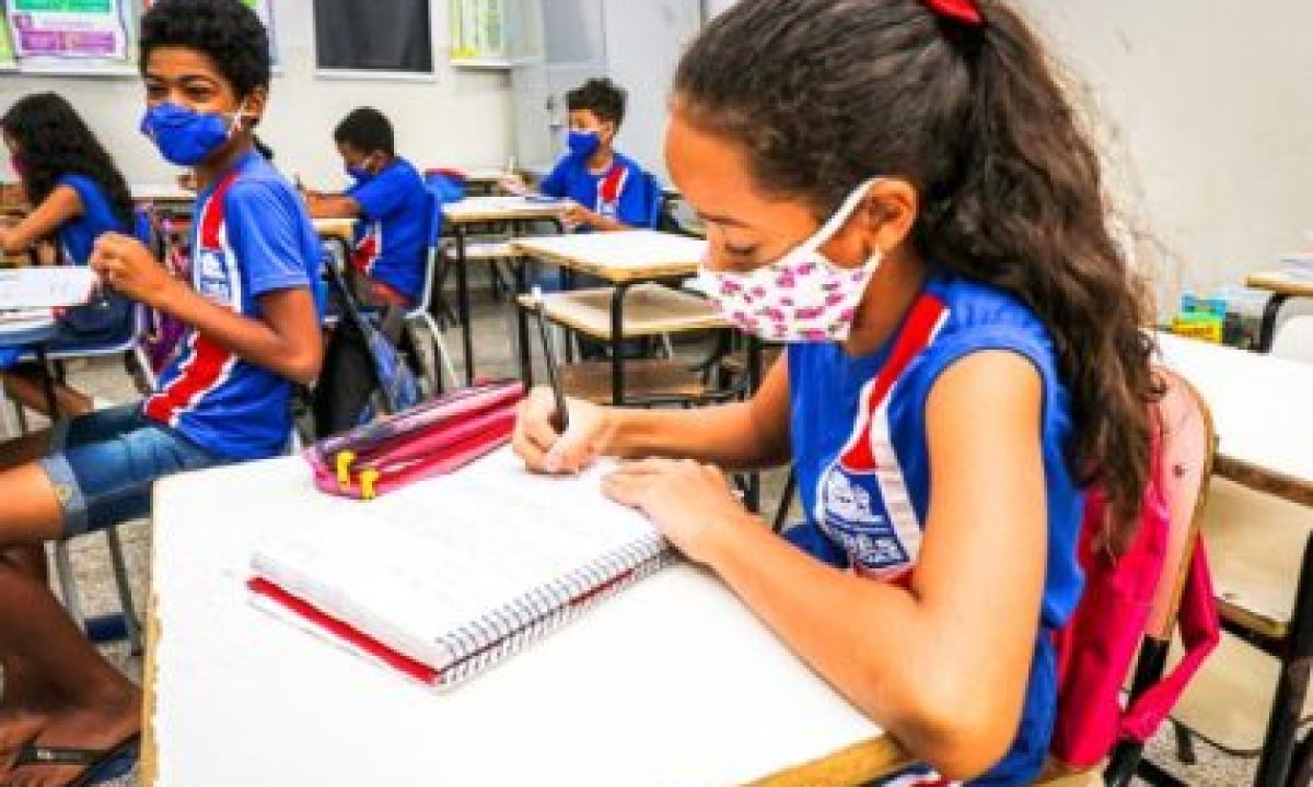 B7C8495B-9CA5-41A4-BD61-0012C23B3AA0