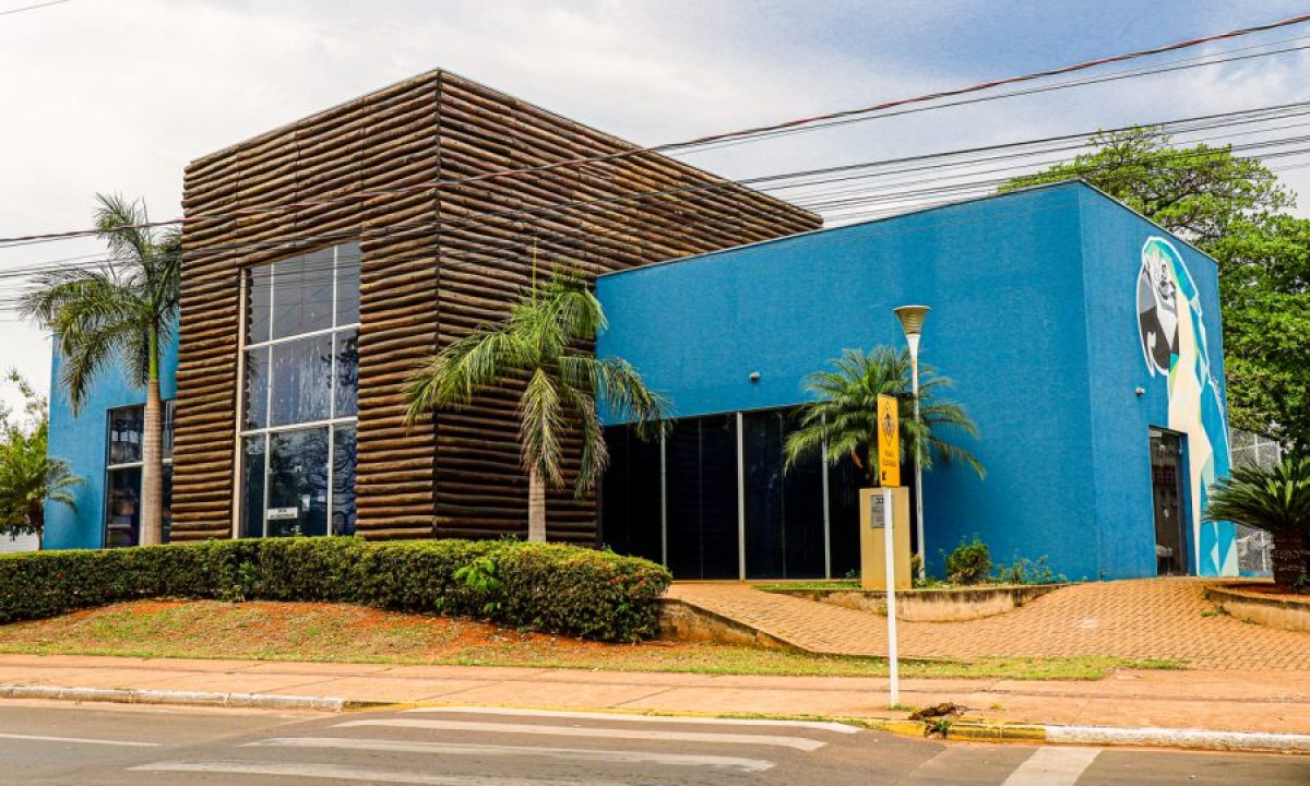 C3061261-702B-4E56-A13C-5822888BFFF2