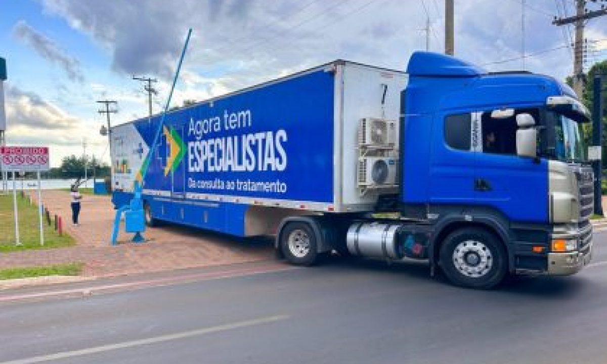 CARRETA-DA-SAUDE-24-11-3-1-scaled-420x280_c