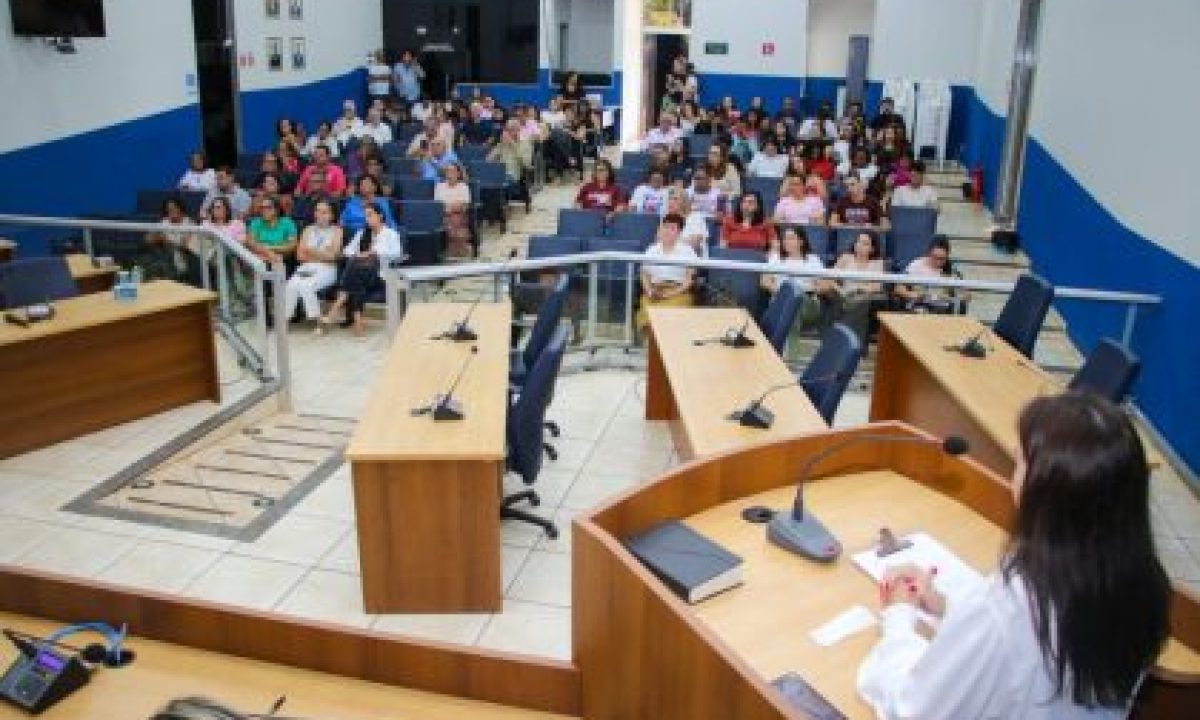CONFERENCIA-SERVIDORES-DA-SAUDE-11-04-8-scaled-420x280_c