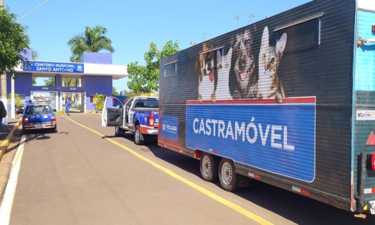 Castranovel-Cemiterio-scaled