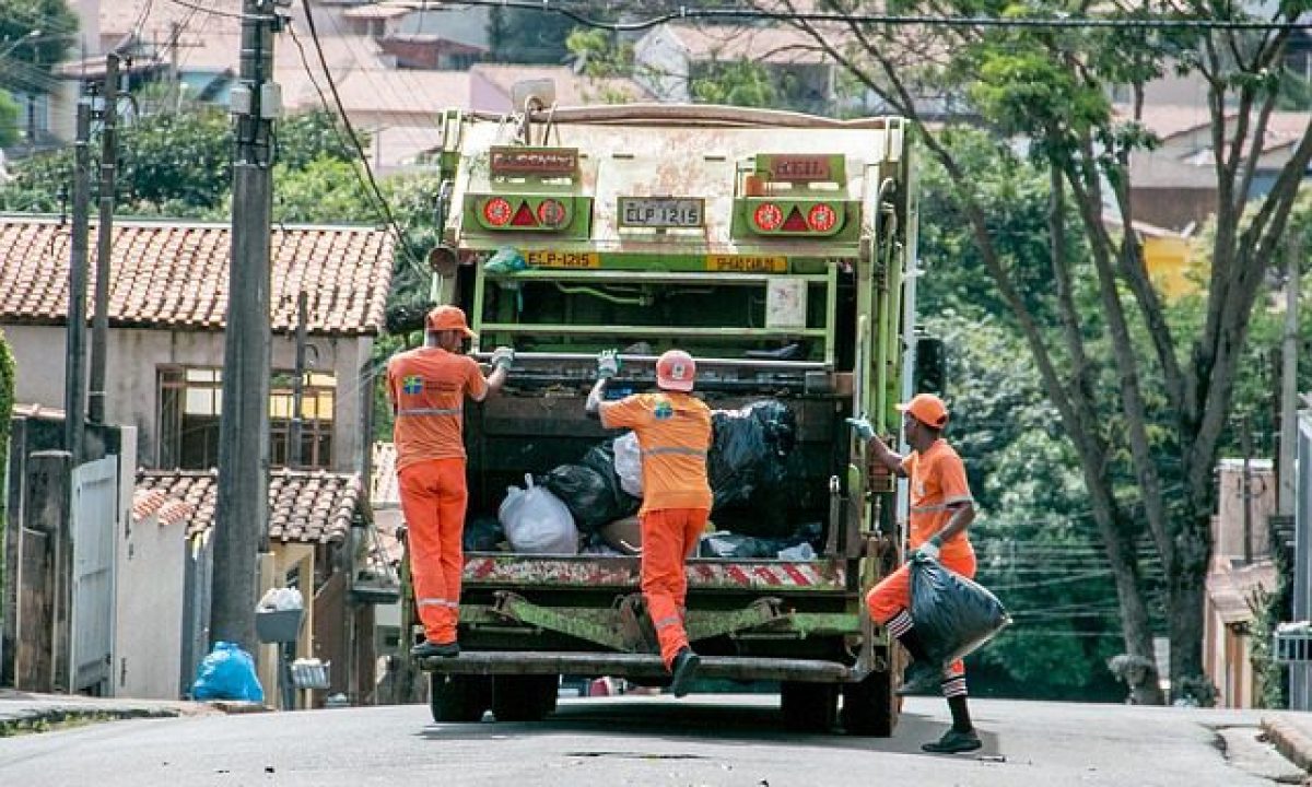 Coleta-de-Lixo-Foto-Ilustracao