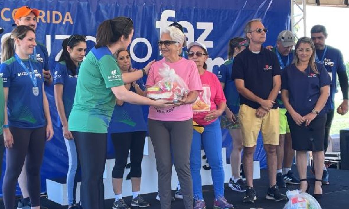 Corrida Suzano Faz Bem_entrega simbólica1