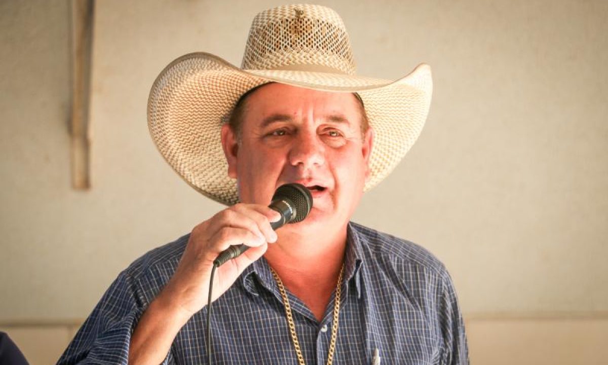 D7B68075-339D-4DE5-938B-FDA89DEF9514