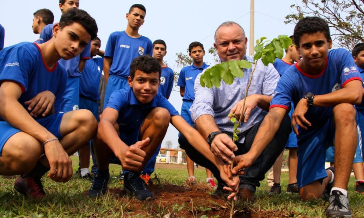 DIA-DA-ARVORE-21-8-e1663772996670