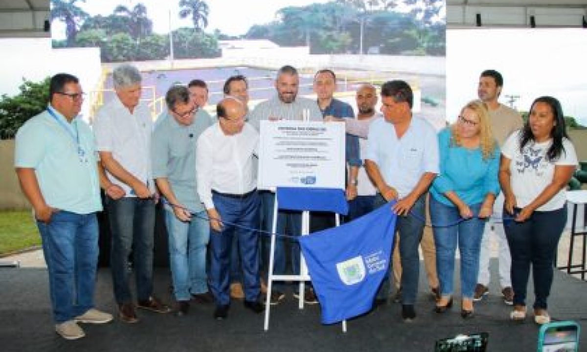 ENTREGA-DE-OBRAS-GOVERNO-BARBOSINHA-14-01-20-scaled-420x280_c