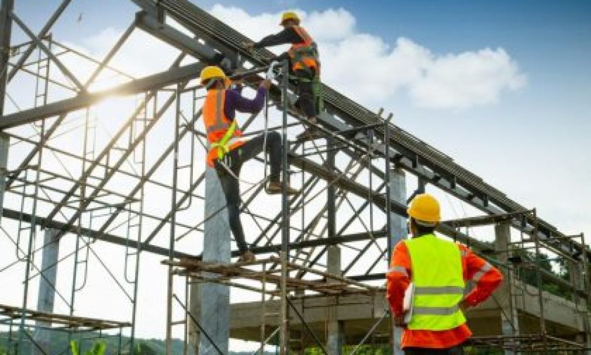 EPI-para-trabalho-em-altura-420x280_c