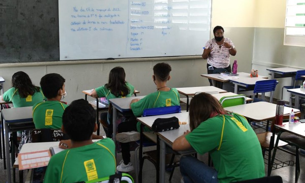 Escola-Estadual-Professor-Henrique-Ciryllo-Correa-Fto-Bruno-Rezende-07-730x480