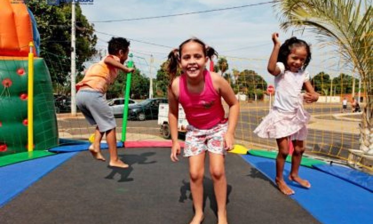 FESTA-DAS-CRIANCAS-NOB-08-10-10-scaled-420x280_c