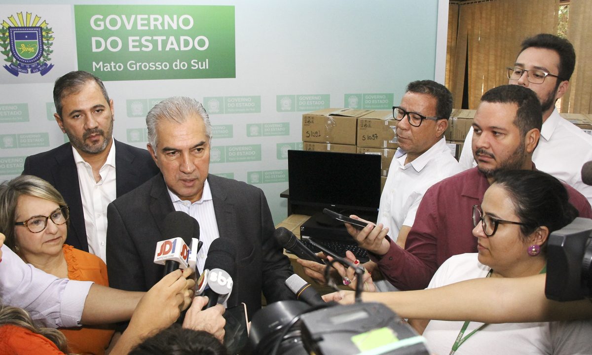 Governador-aoutoriza-novos-cursos-e-entrega-equipamentos-para-UEMS-Foto-Edemir-Rodrigues-2