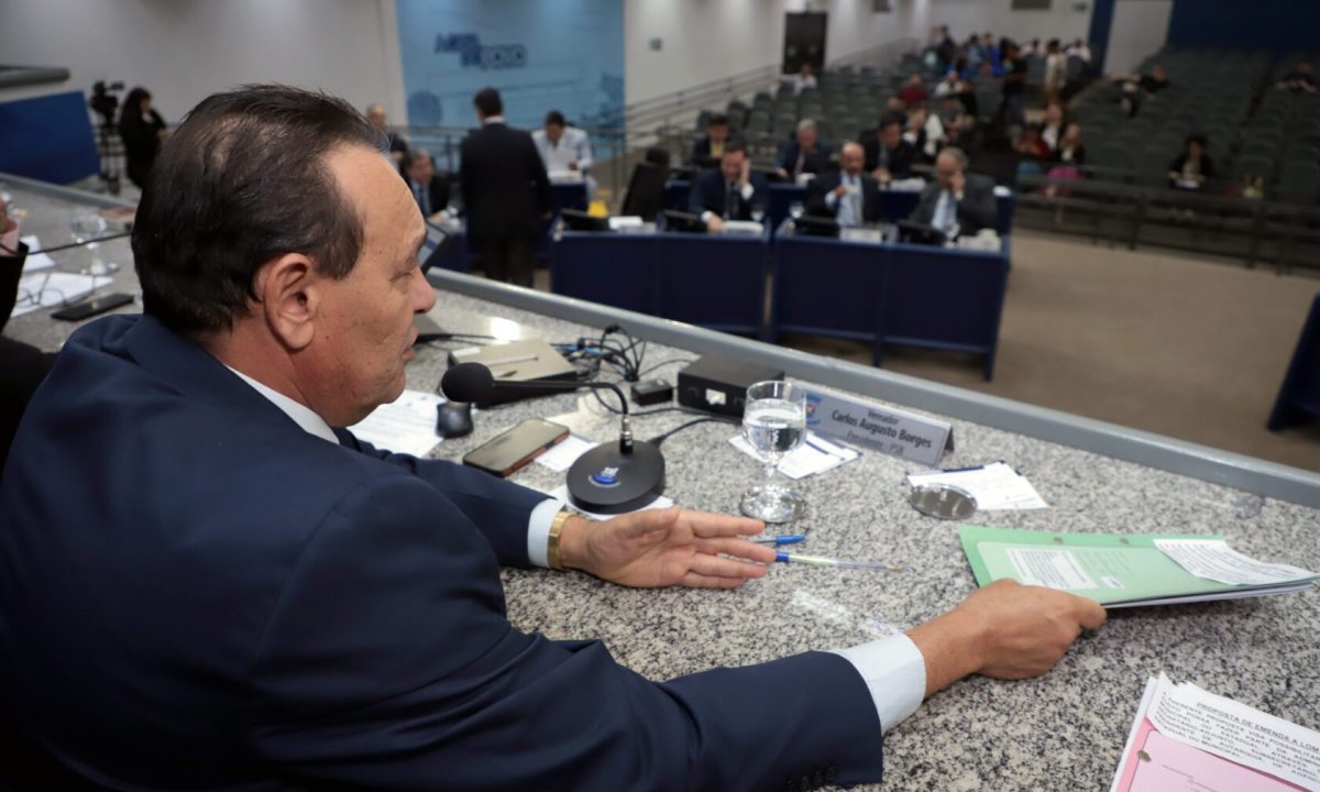 IMG_6647-Ver-Carlao-fto-Izaias-Medeiros-scaled