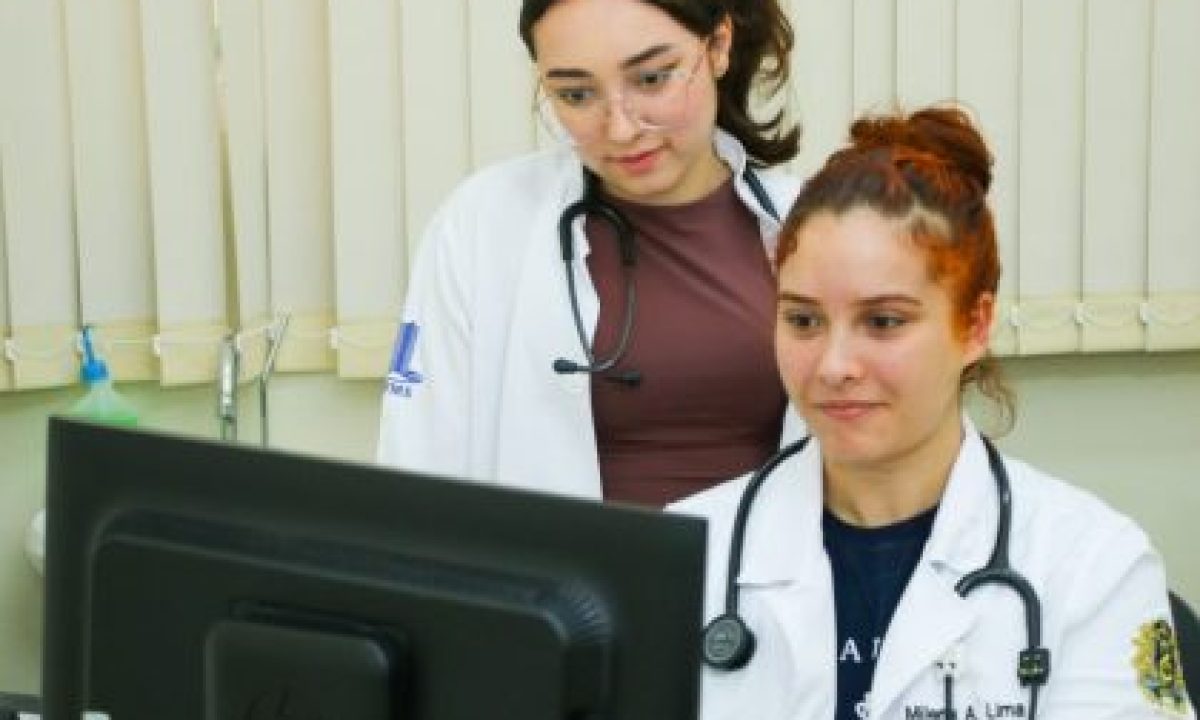 INAUGURACAO-CLINICA-ESCOLA-UFMS-E-SMS-3-scaled-420x280_c