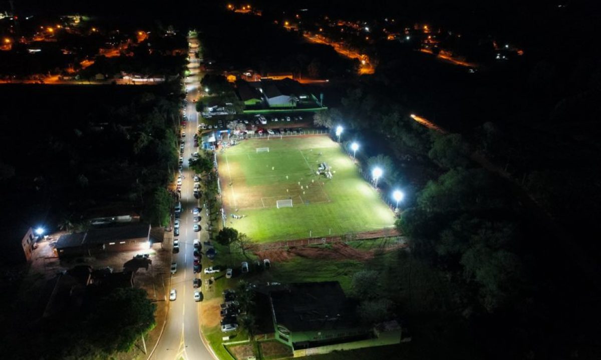 INAUGURACAO-DA-ILUMINACAO-DO-CAMPO-DO-ARAPUA-01-07-42-scaled