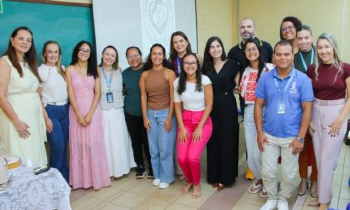 INAUGURACAO-DA-RESIDENCIA-DE-ENFERMAGEM-03-03-5-scaled-420x280_c