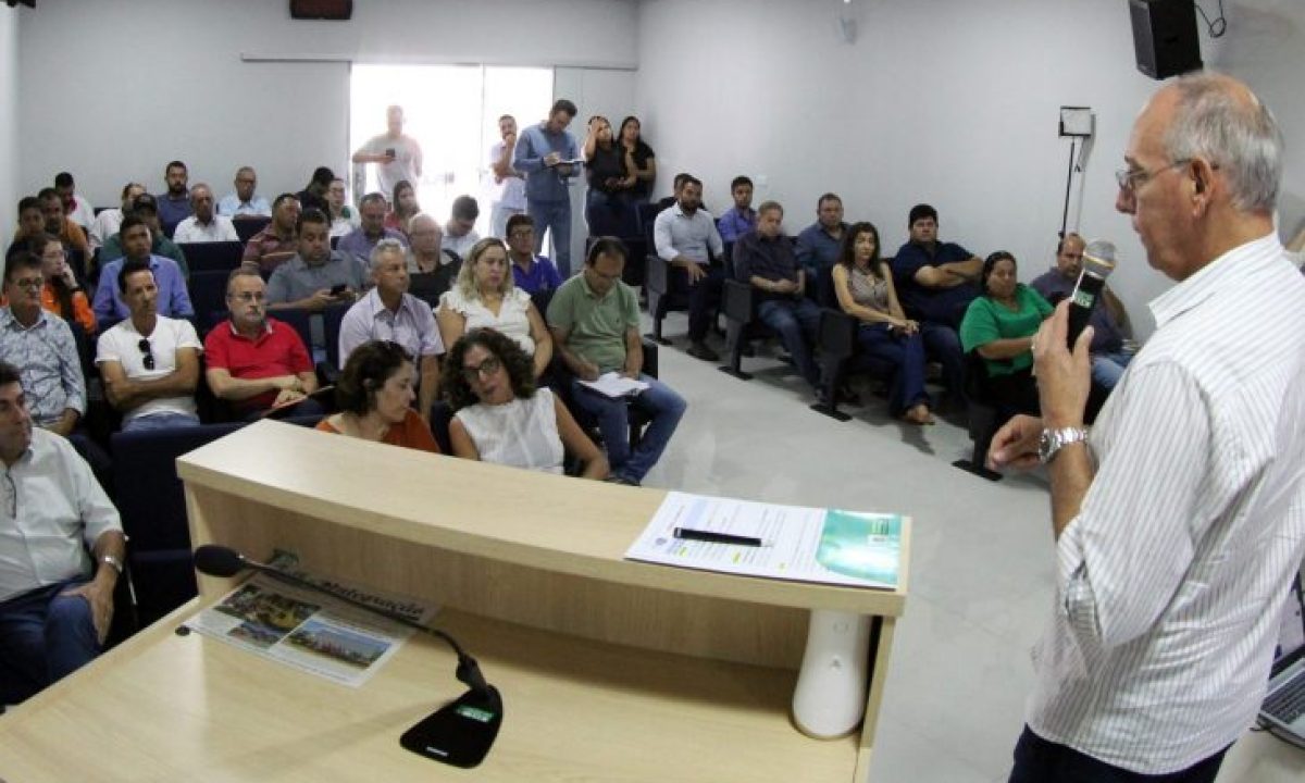 Inocencia-visita-Helio_Peluffo-Fto-Chico-Ribeiro-245-730x480