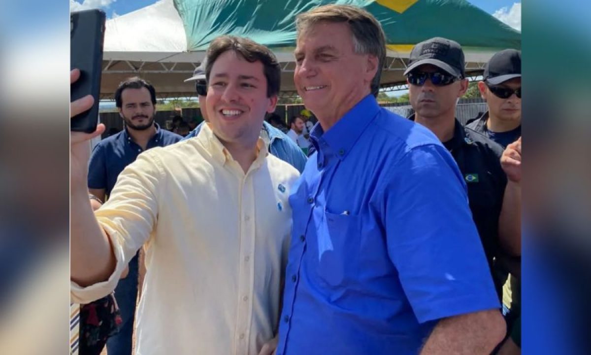 Joao-Henrique-e-bolsonaro