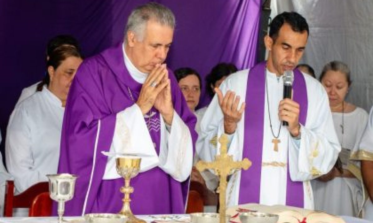 MISSA-FINADOS-16-scaled-420x280_c